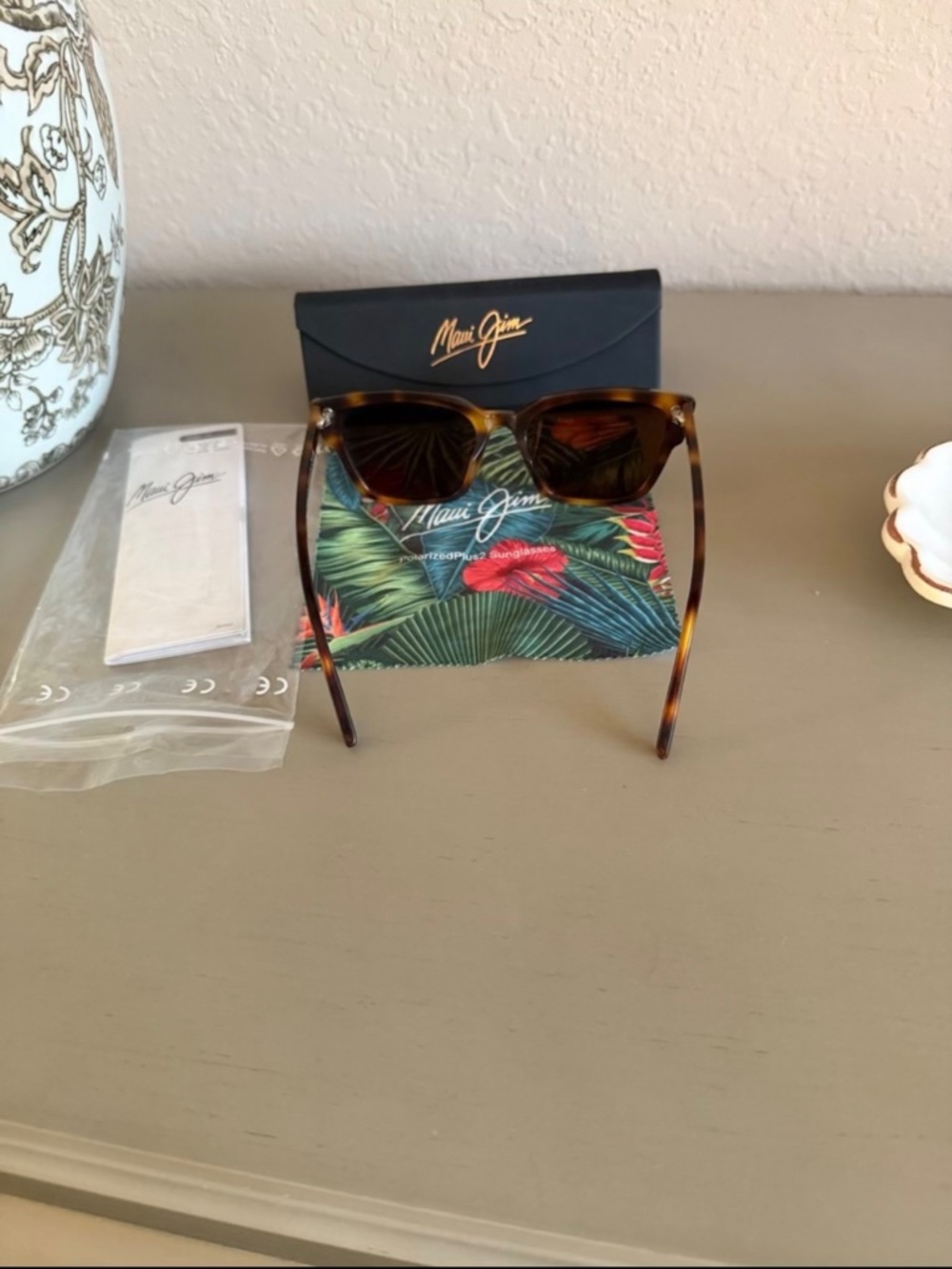 Maui Jim Kou Sunglasses - Picture 2 of 4